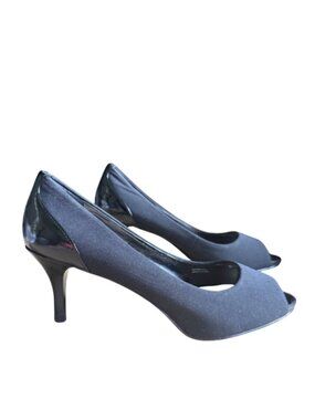 Ellen Tracy Vinny Black Peep Toe Workwear Pumps 310694